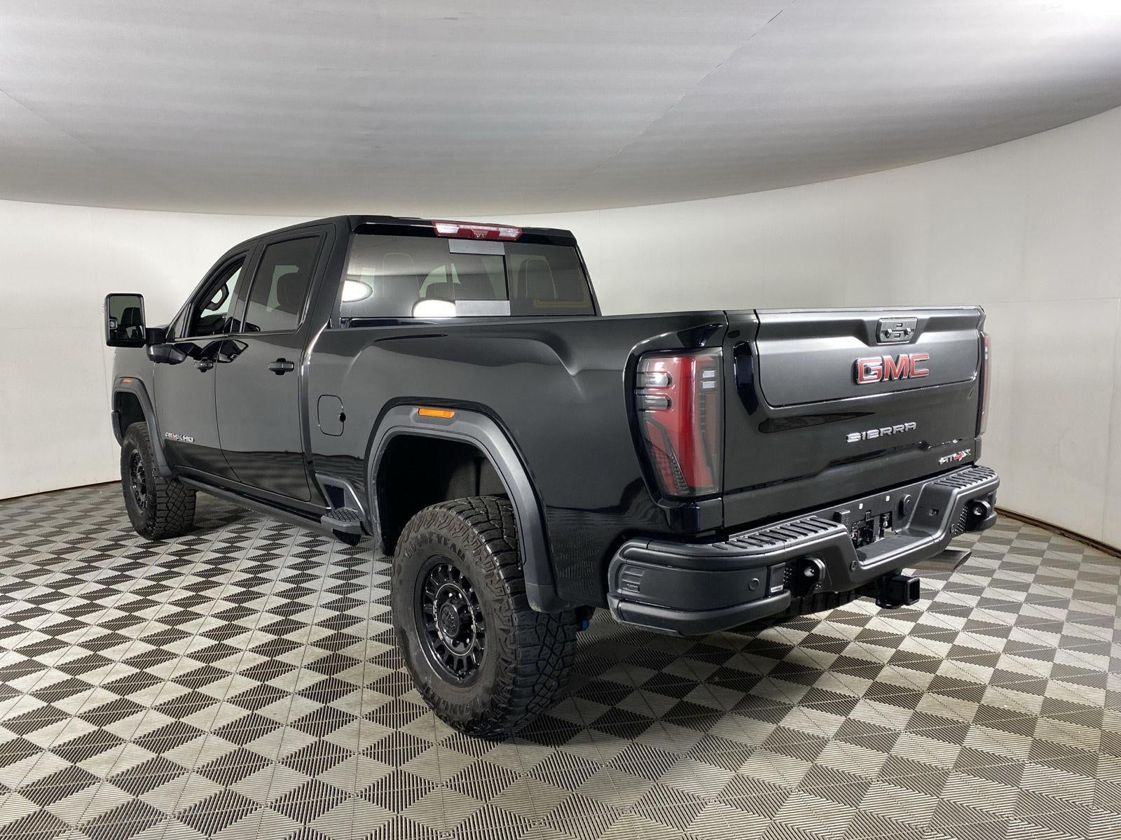 2025 GMC Sierra 2500HD AT4X
