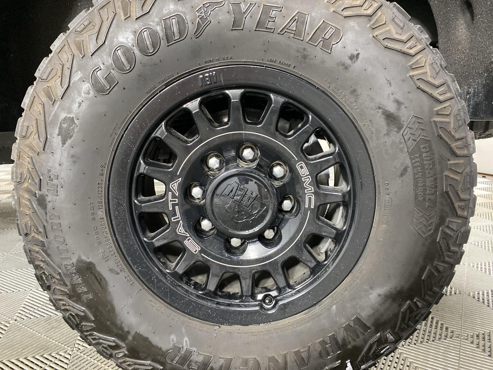 2025 GMC Sierra 2500HD AT4X