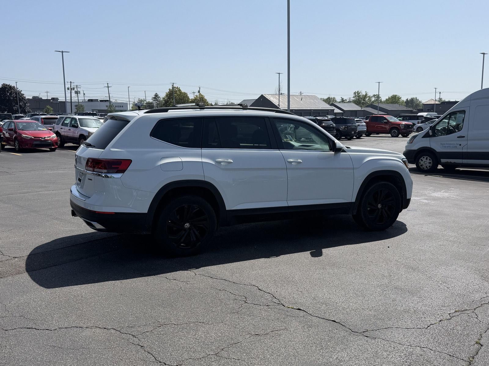 2022 Volkswagen Atlas Base