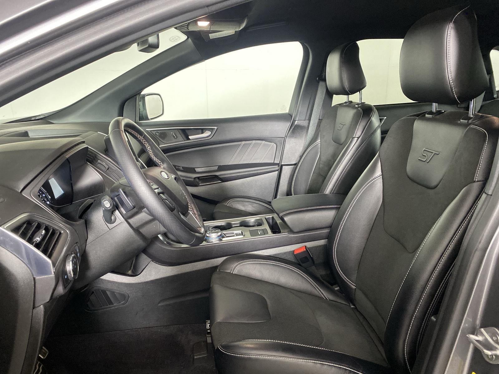 2023 Ford Edge ST