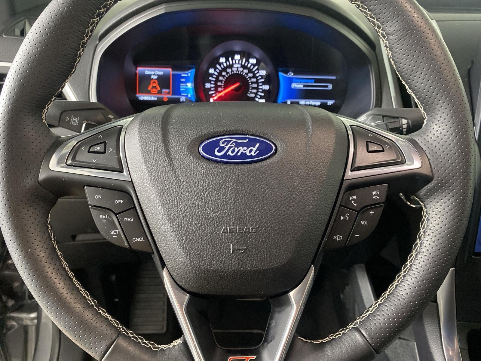 2023 Ford Edge ST