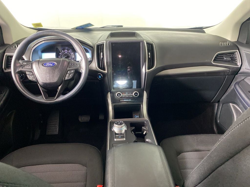 2023 Ford Edge SE