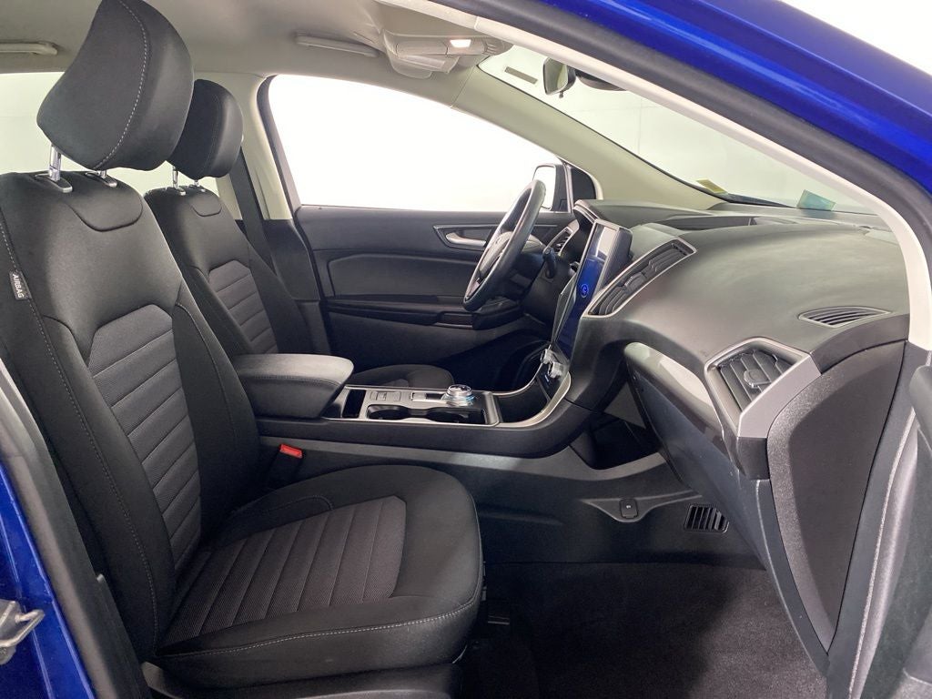 2023 Ford Edge SE