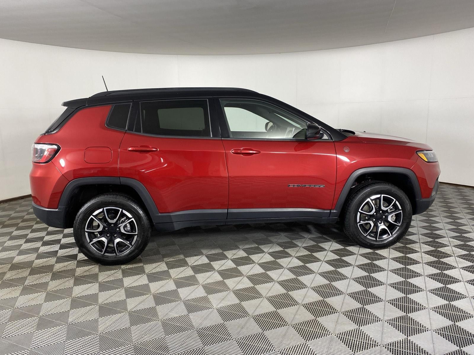 2024 Jeep Compass Trailhawk