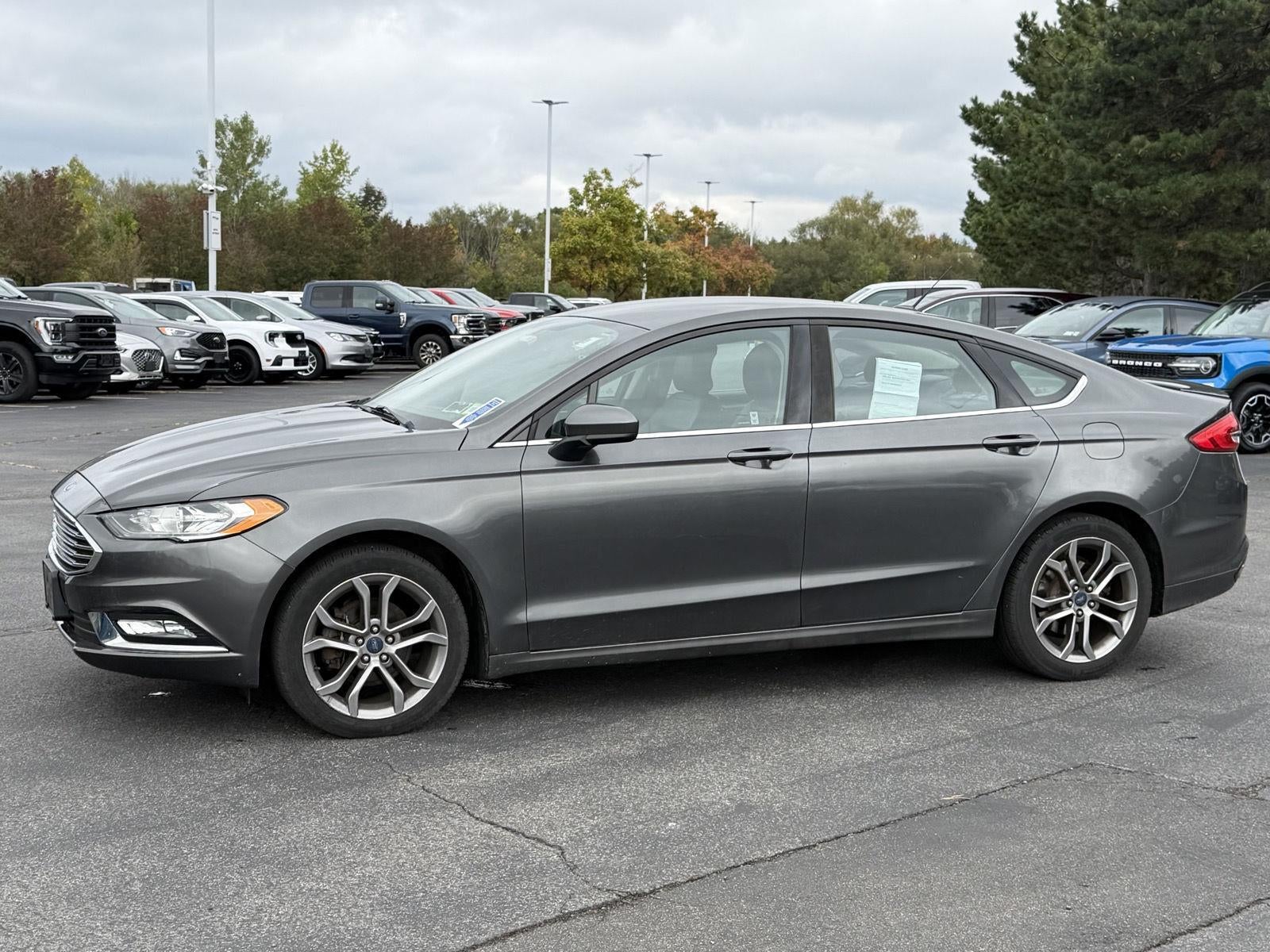 2017 Ford Fusion SE