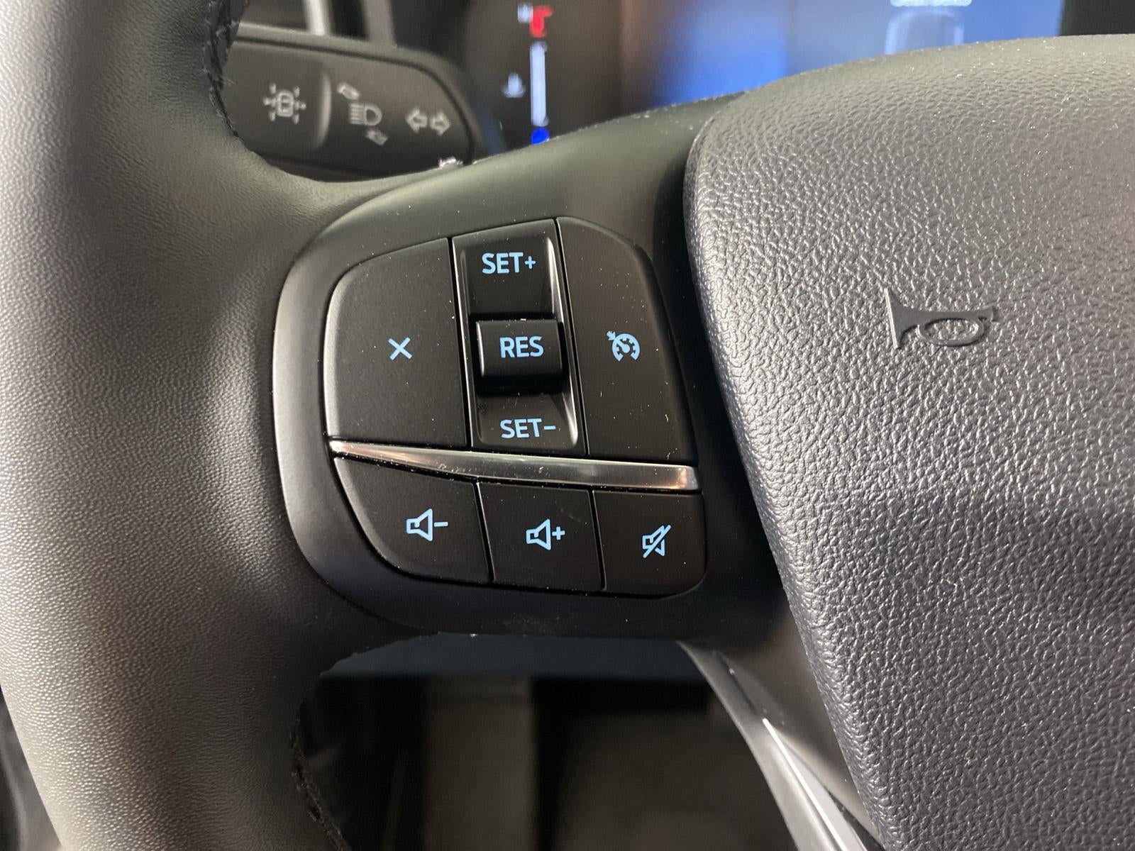 2025 Ford Maverick Base