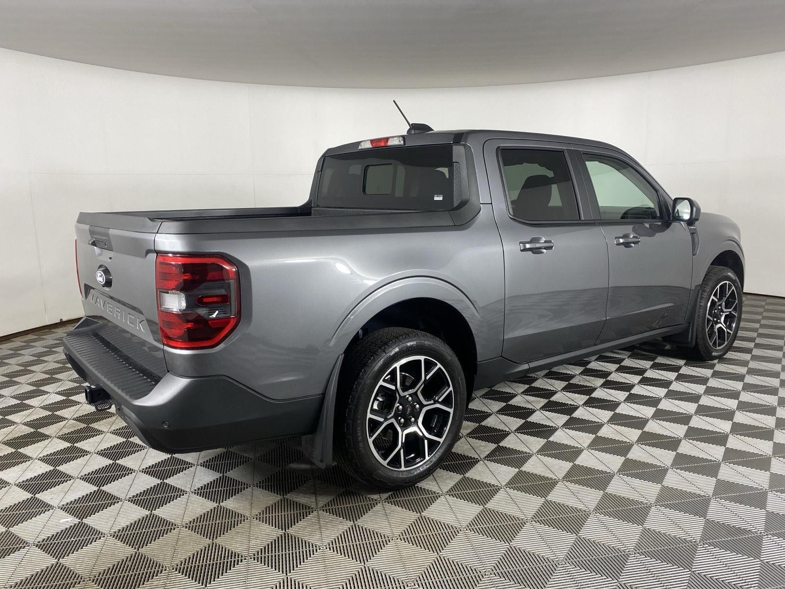 2025 Ford Maverick Base