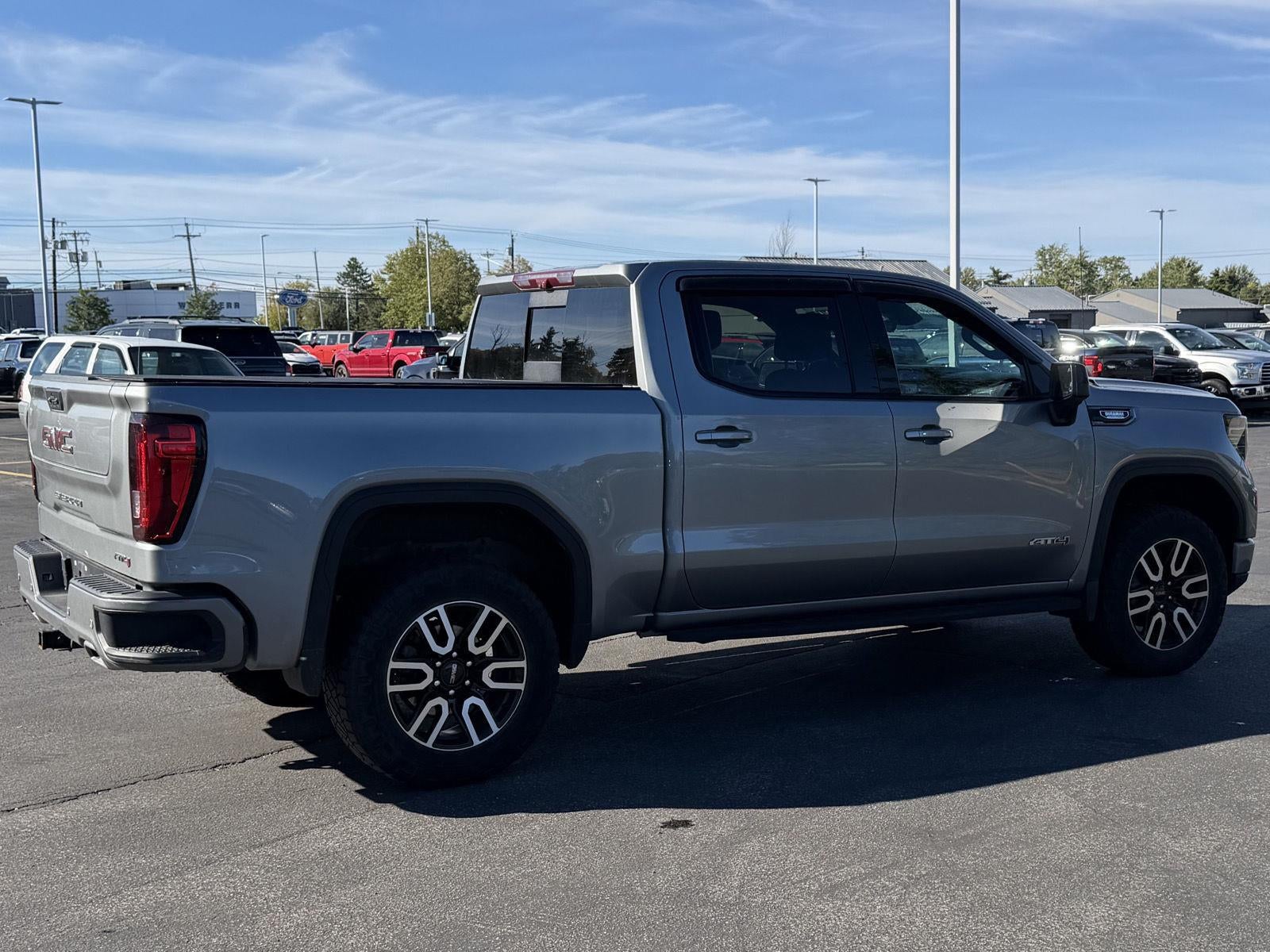 2024 GMC Sierra 1500 AT4