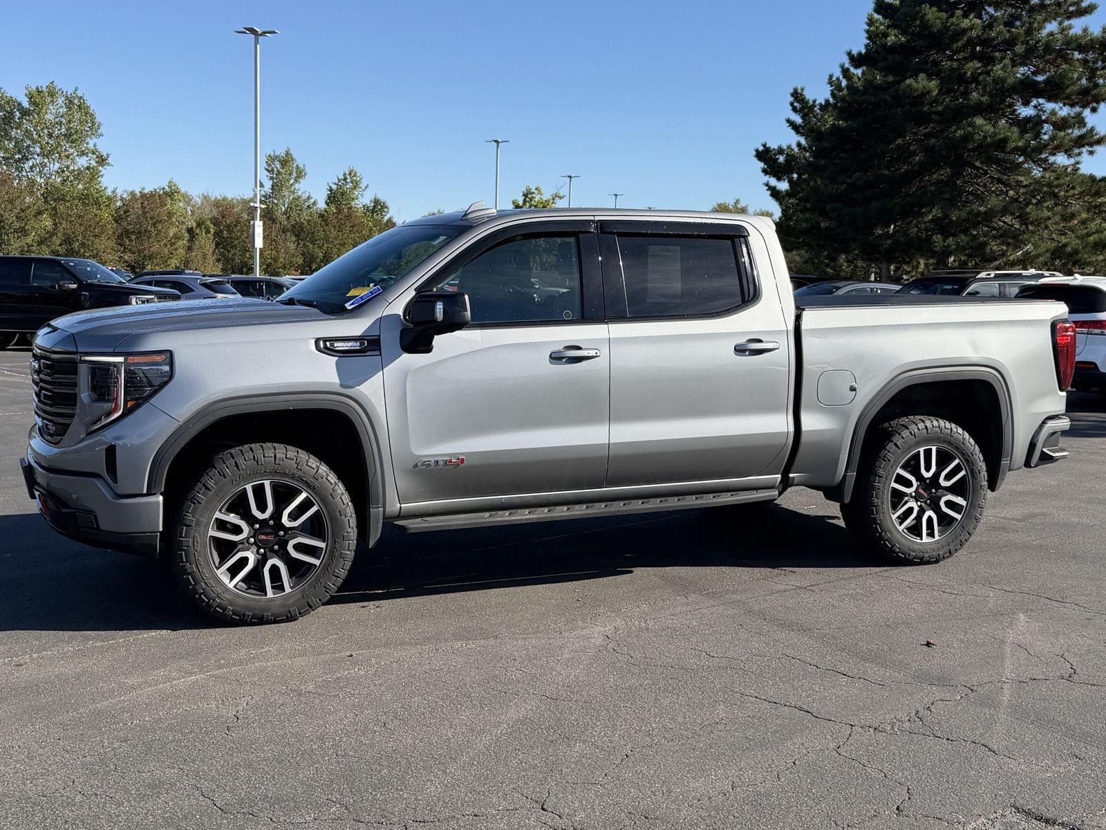 2024 GMC Sierra 1500 AT4