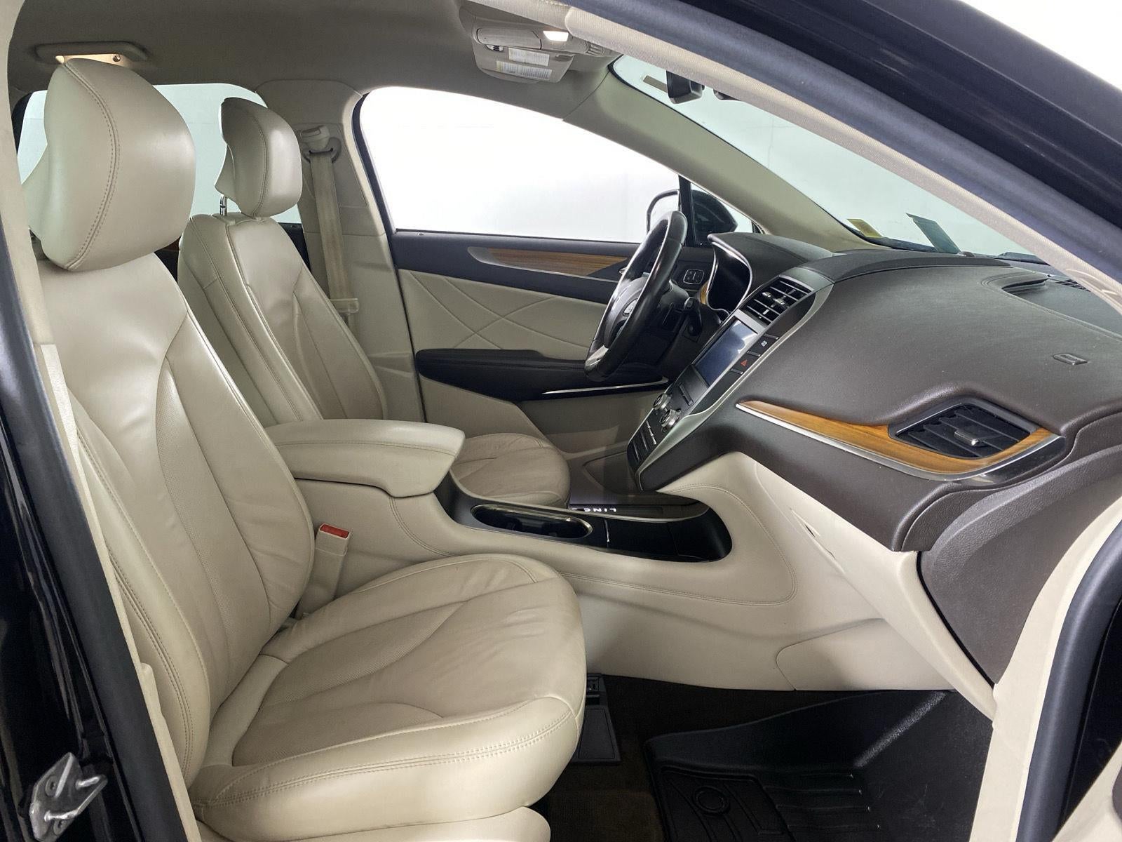 2019 Lincoln MKC Select