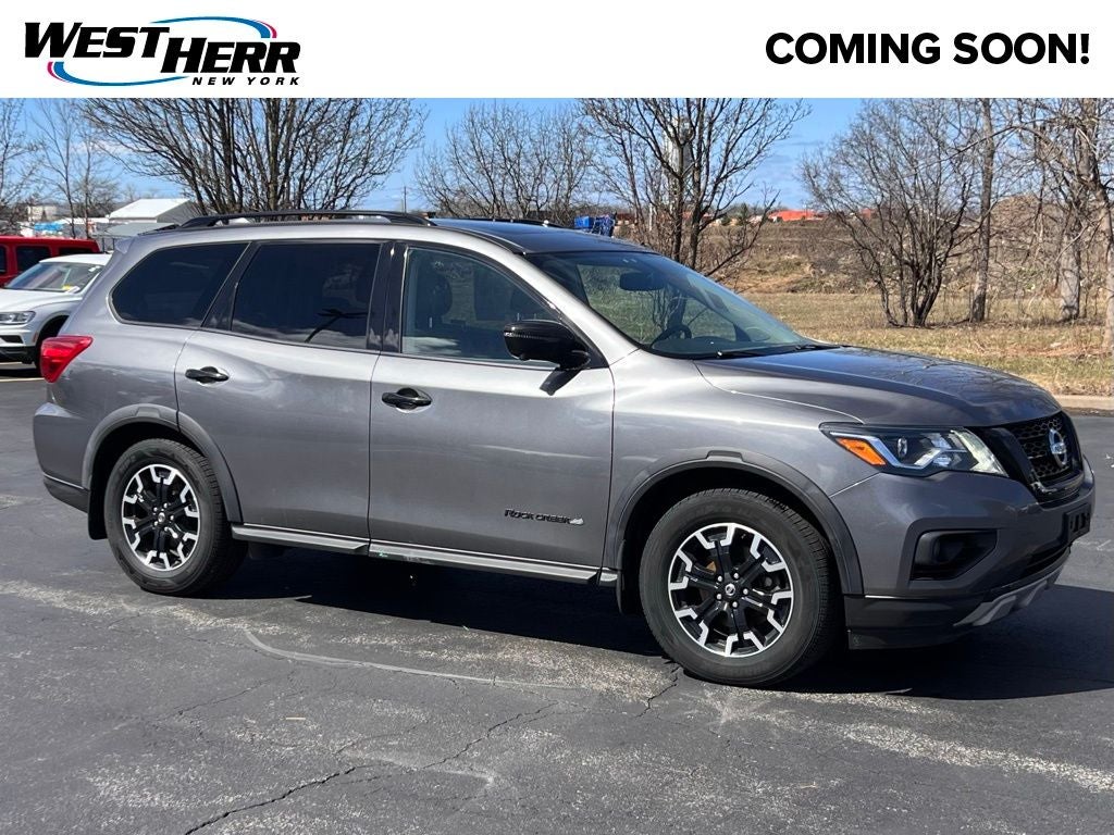 2019 Nissan Pathfinder SL