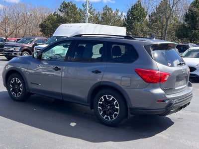 2019 Nissan Pathfinder SL