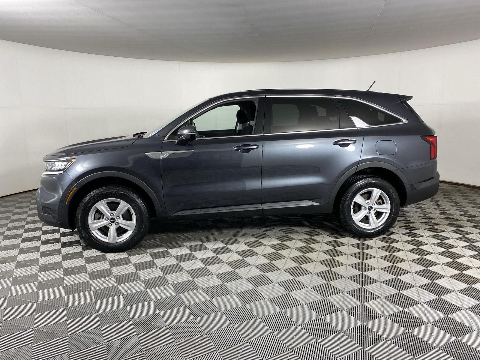 2023 Kia Sorento LX