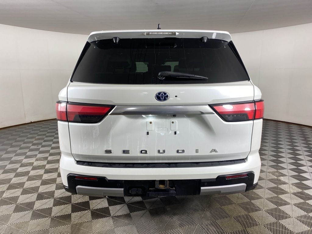 2024 Toyota Sequoia Capstone