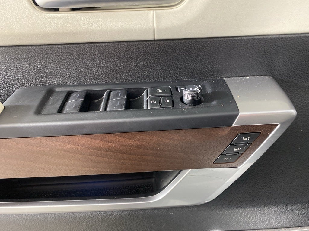 2024 Toyota Sequoia Capstone