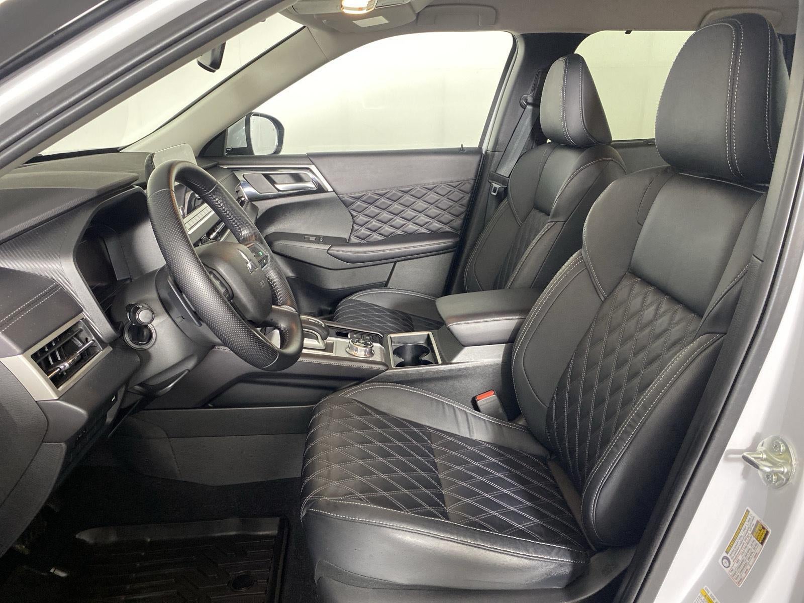 2024 Mitsubishi Outlander SEL