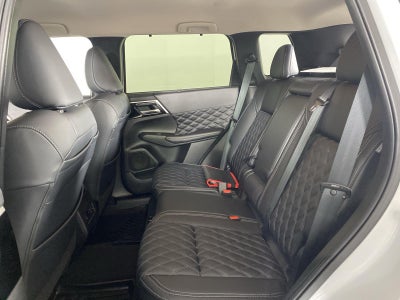 2024 Mitsubishi Outlander SEL
