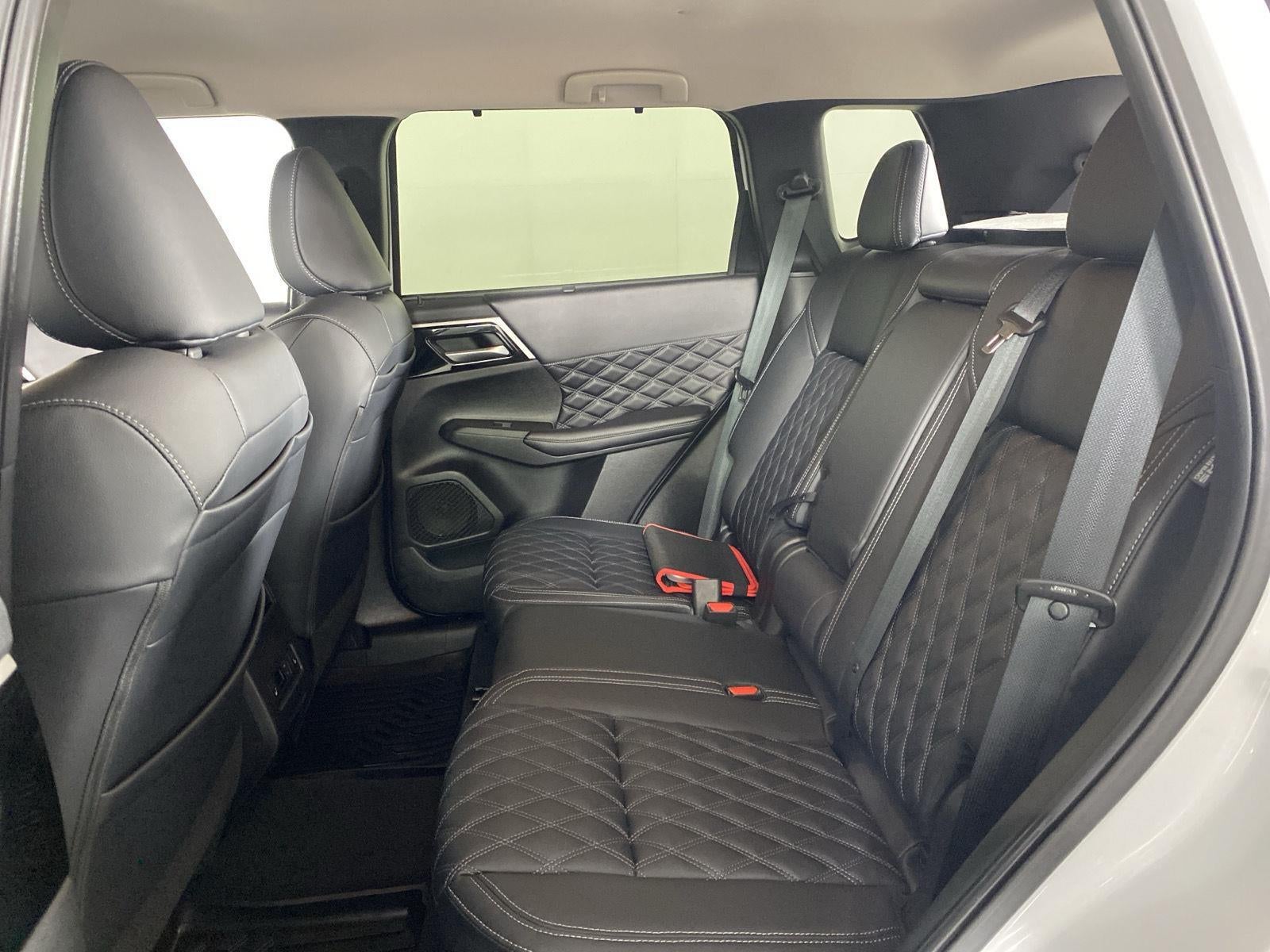 2024 Mitsubishi Outlander SEL