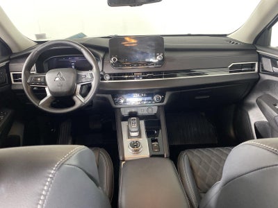 2024 Mitsubishi Outlander SEL