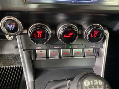 2025 Toyota GR86 Premium