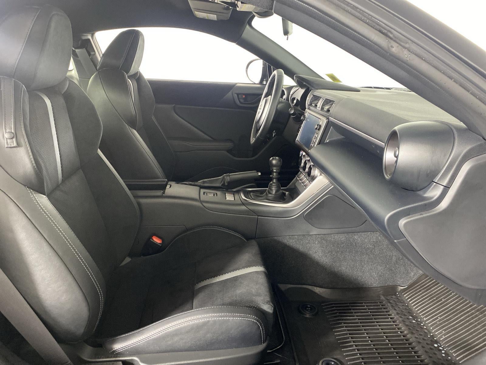 2025 Toyota GR86 Premium