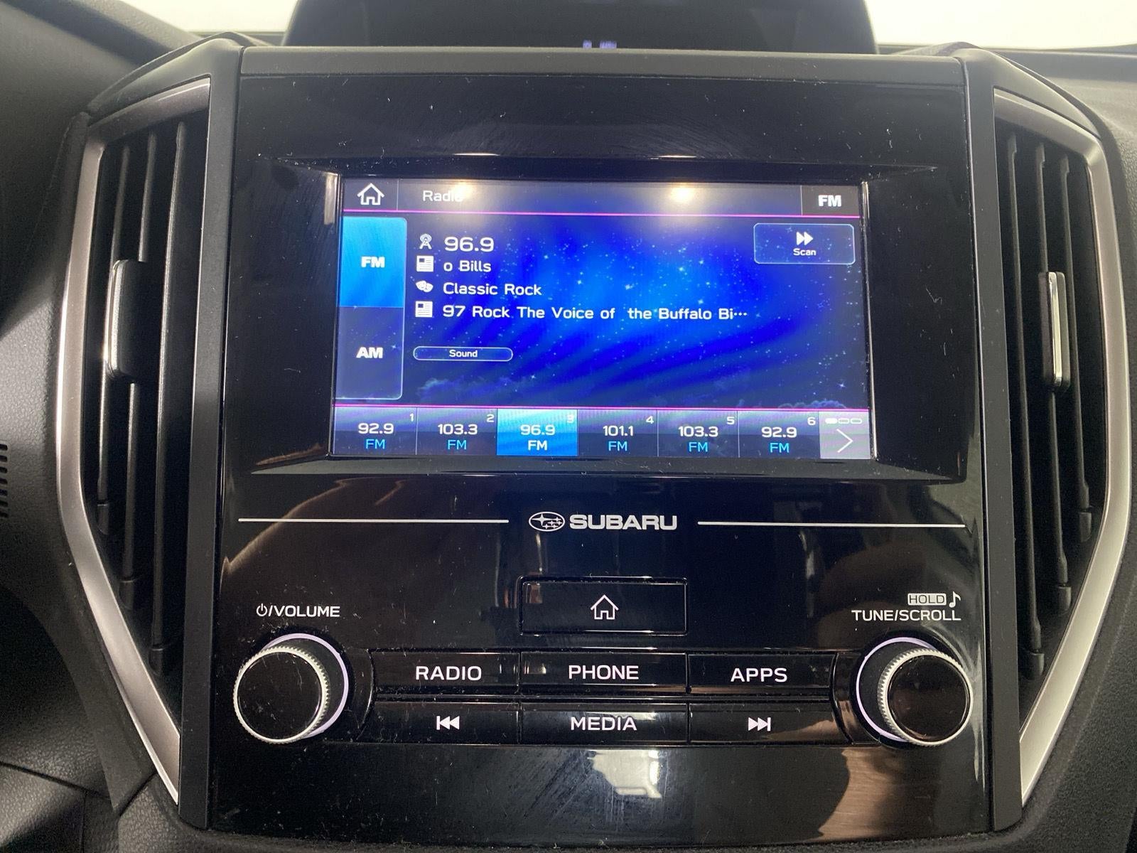 2023 Subaru Forester Base