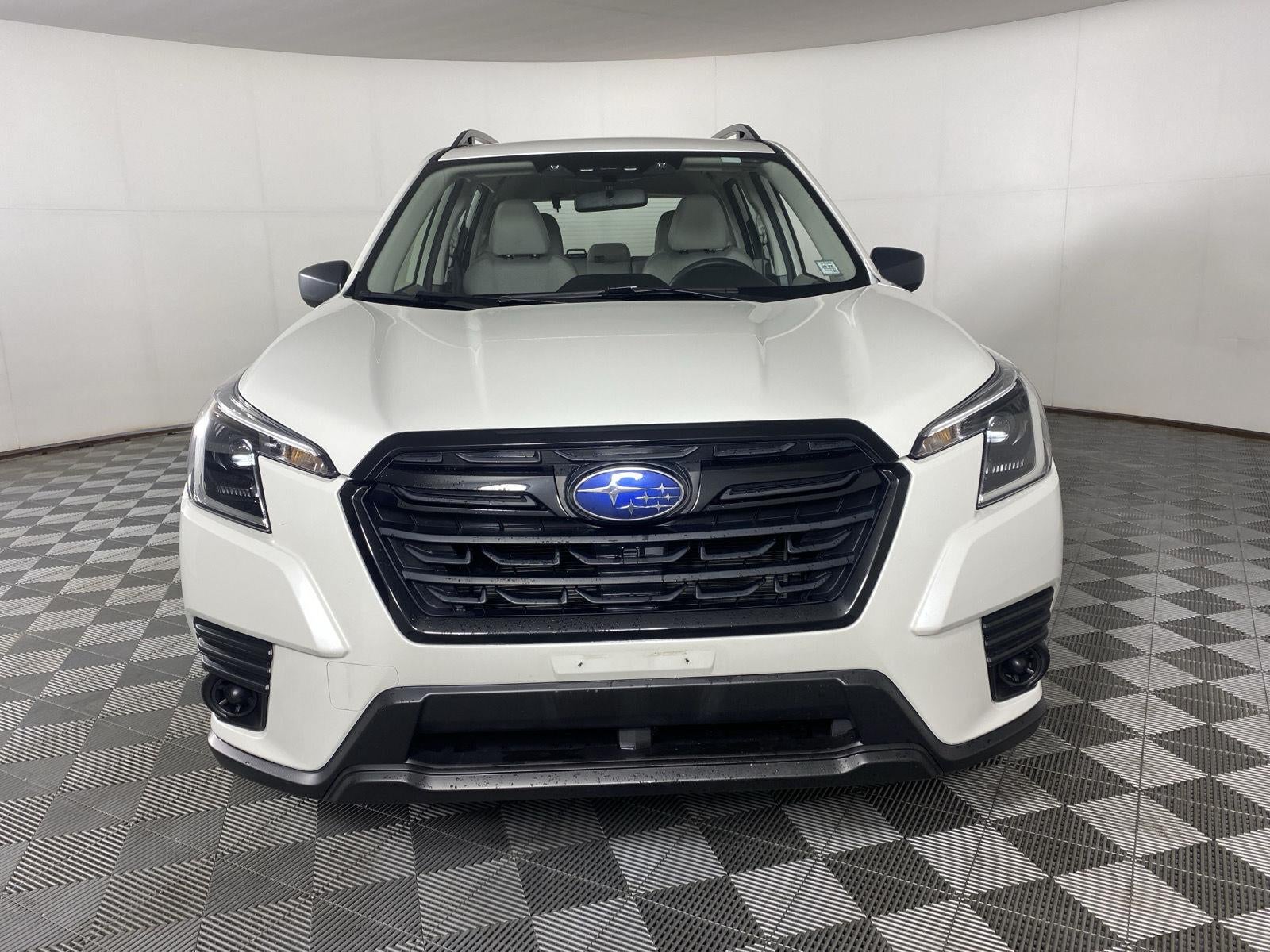 2023 Subaru Forester Base