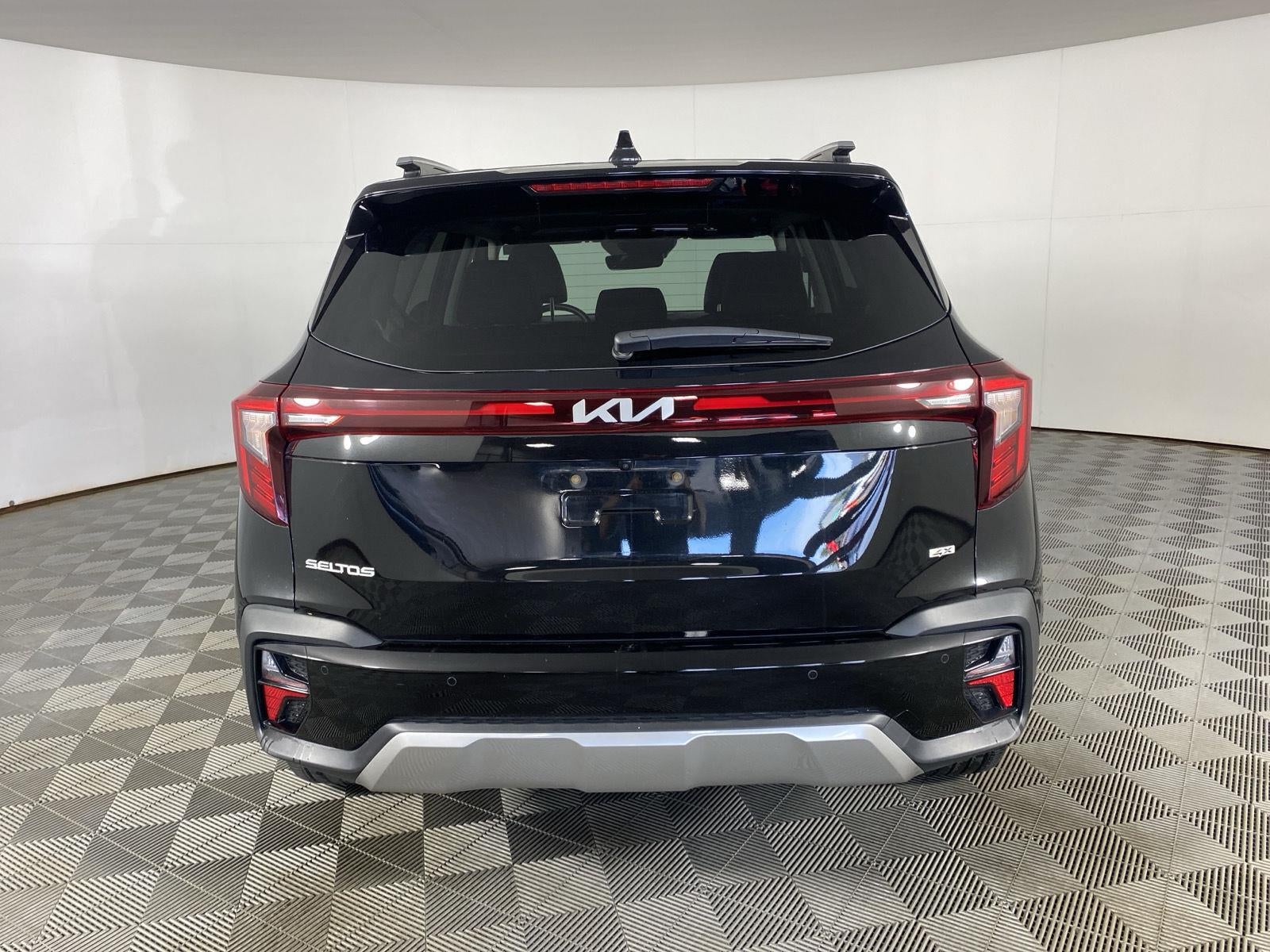 2025 Kia Seltos SX