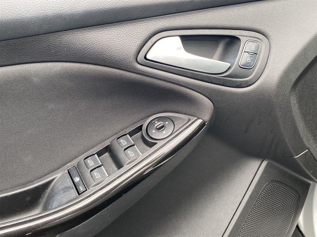 2018 Ford Focus Titanium