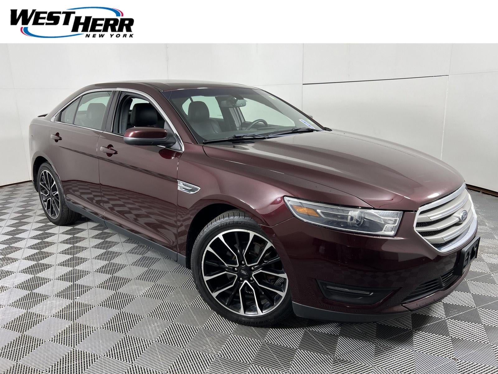 2018 Ford Taurus SEL