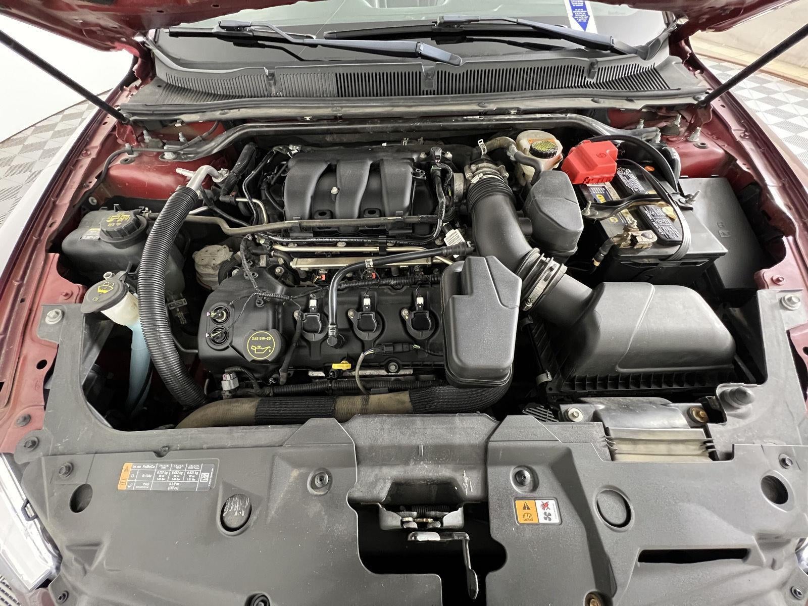 2018 Ford Taurus SEL