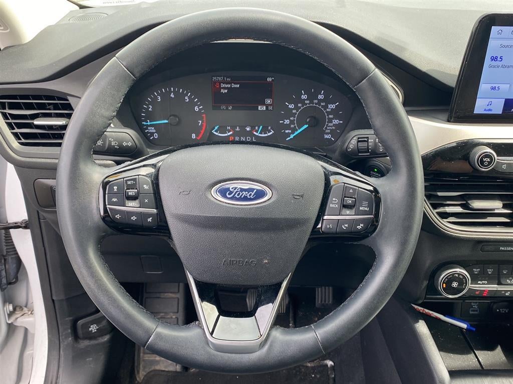 2022 Ford Escape SE