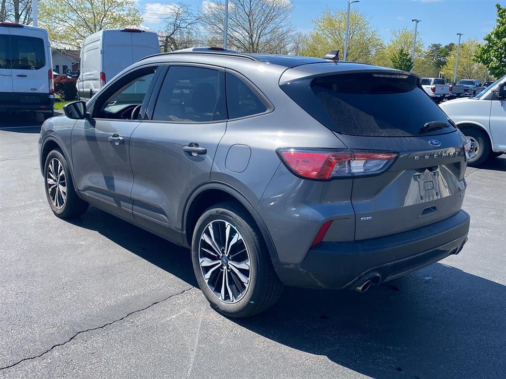 2022 Ford Escape SE