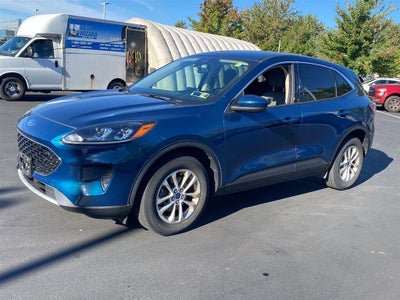 2020 Ford Escape SE