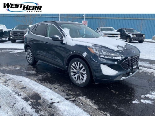 2022 Ford Escape Titanium