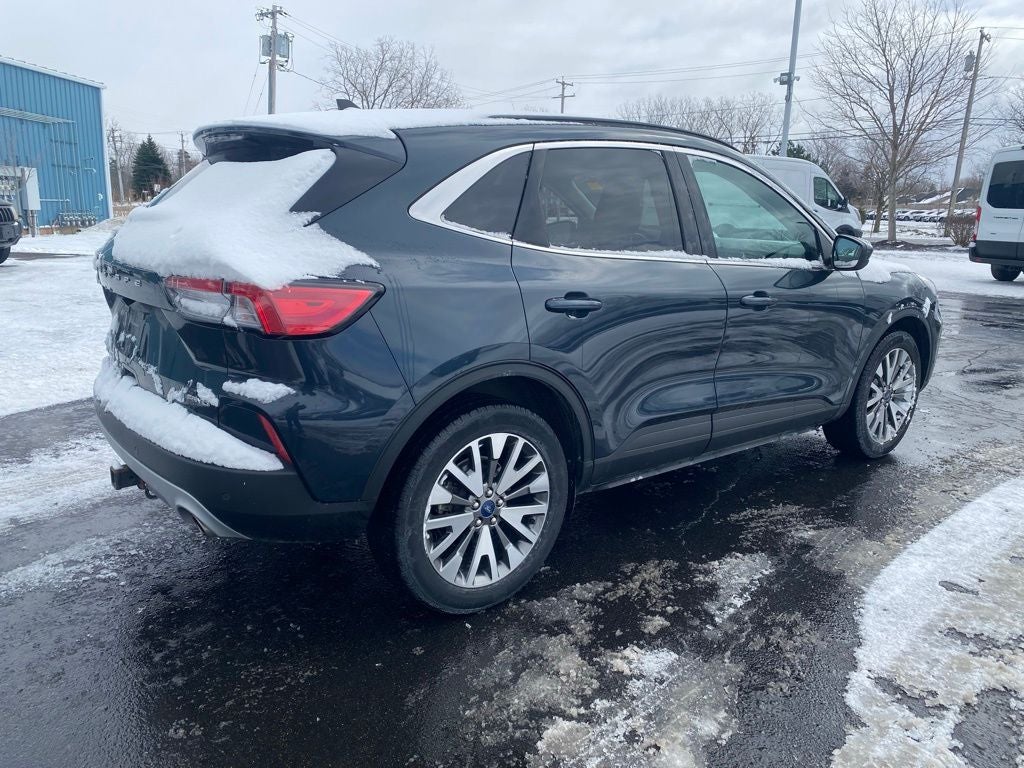 2022 Ford Escape Titanium