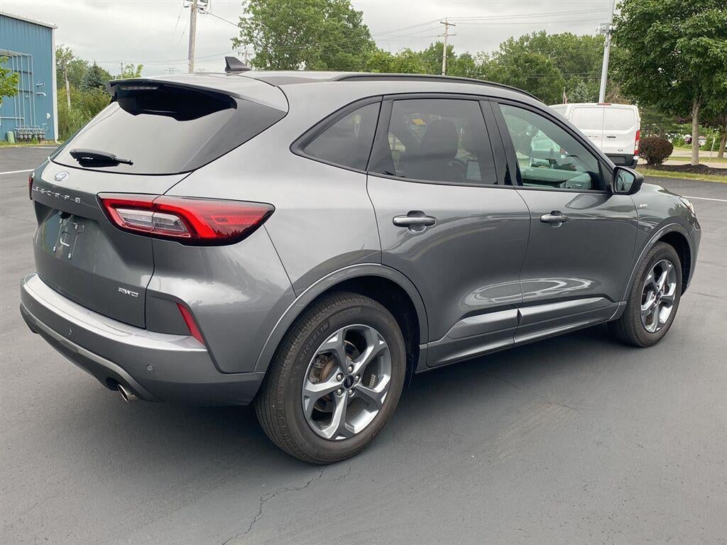 2023 Ford Escape ST-Line