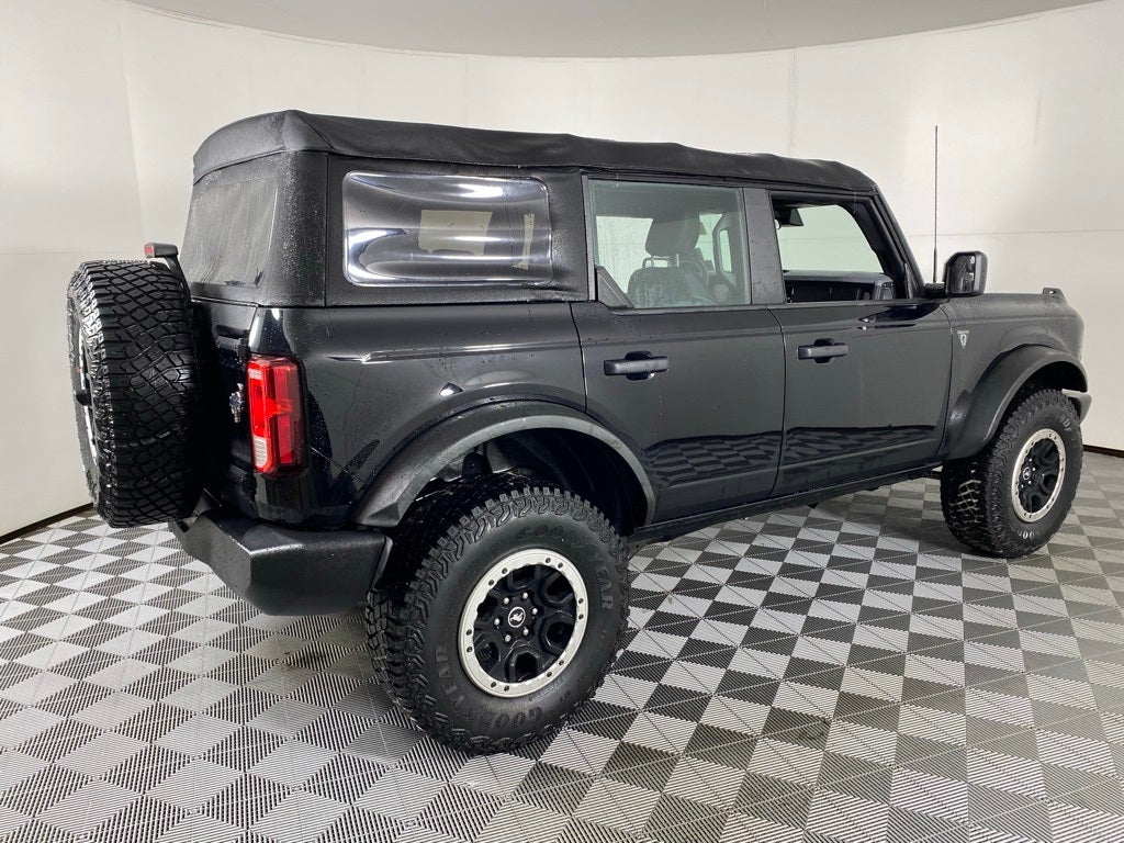 2021 Ford Bronco Base