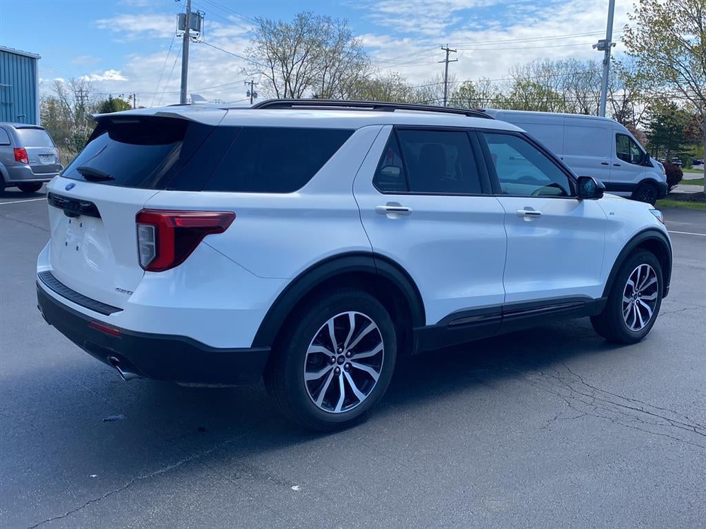 2022 Ford Explorer ST-Line