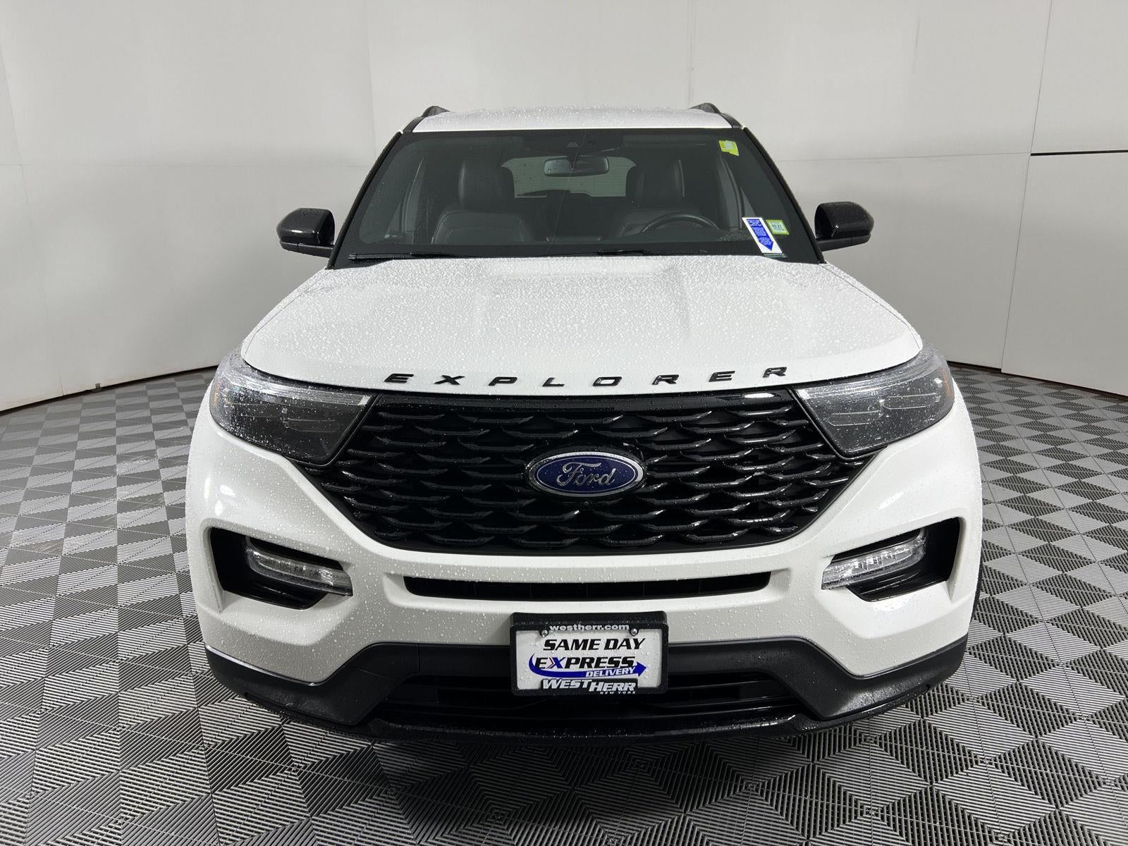 2022 Ford Explorer ST-Line