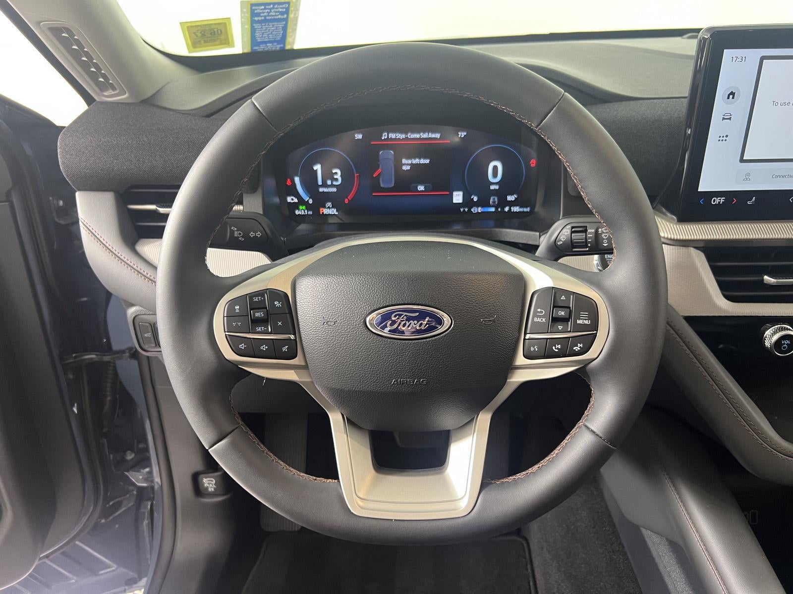 2026 Ford Explorer Active w/200A Pkg
