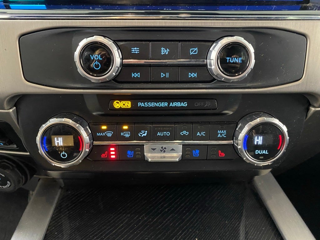 2022 Ford F-350SD Platinum