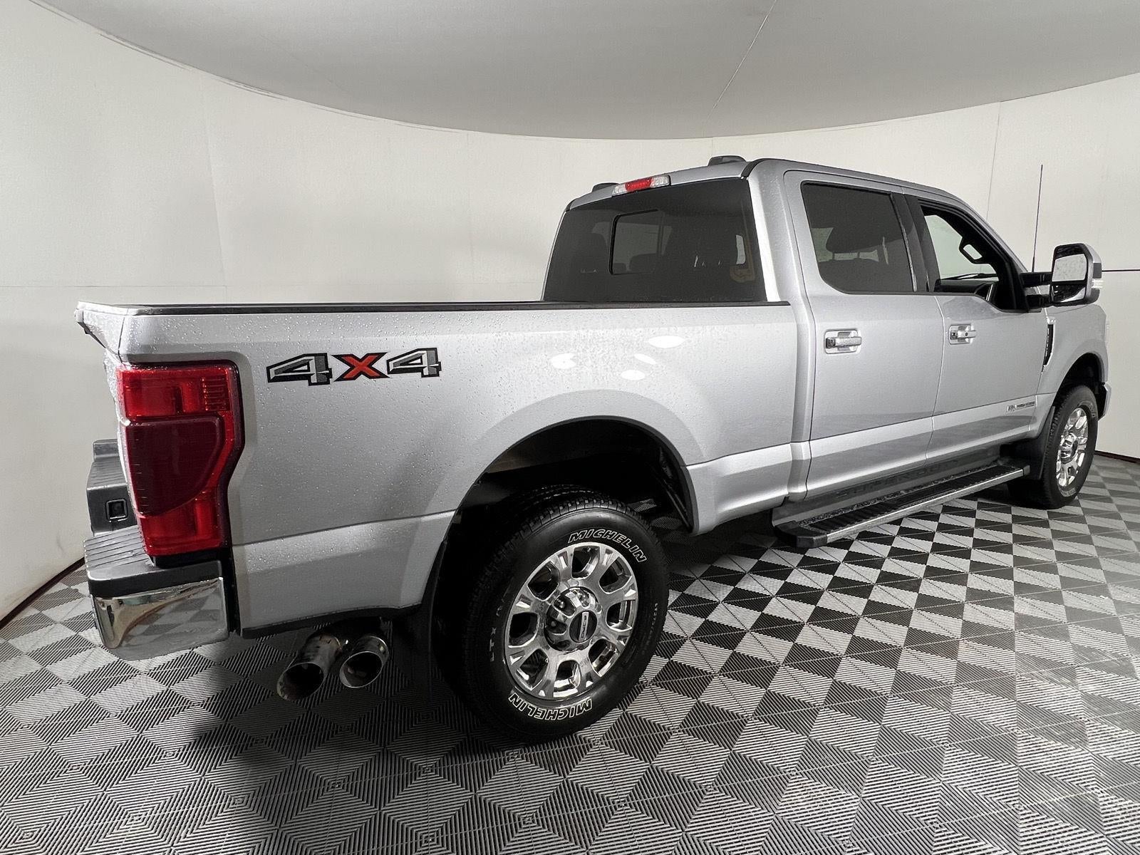 2022 Ford Super Duty F-350 Lariat