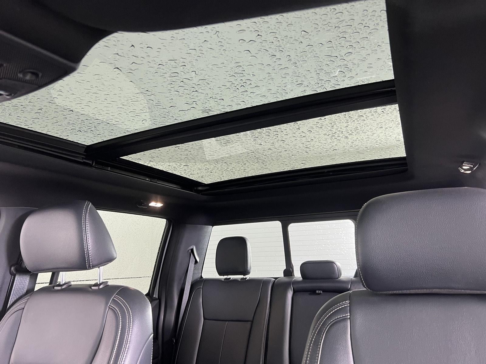 2022 Ford Super Duty F-350 Lariat