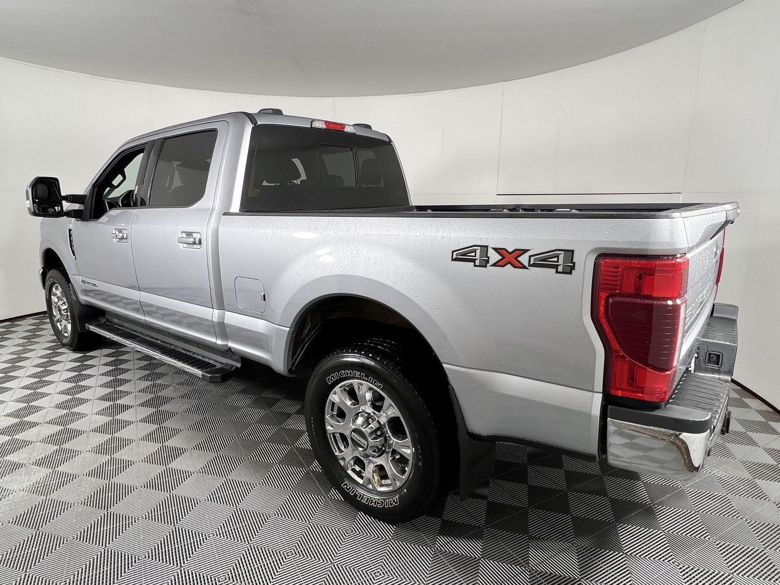 2022 Ford Super Duty F-350 Lariat