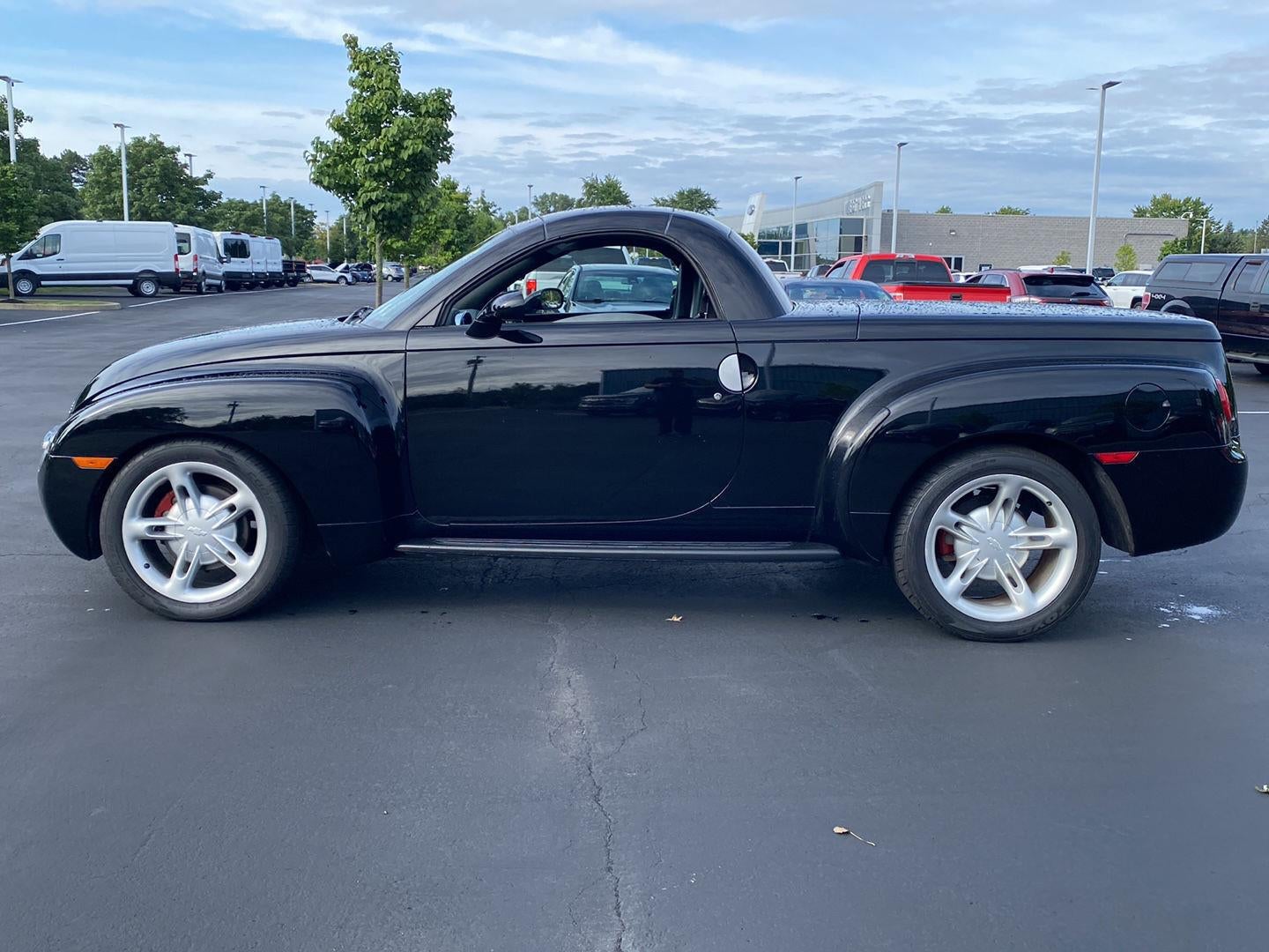 2004 Chevrolet Ssr LS