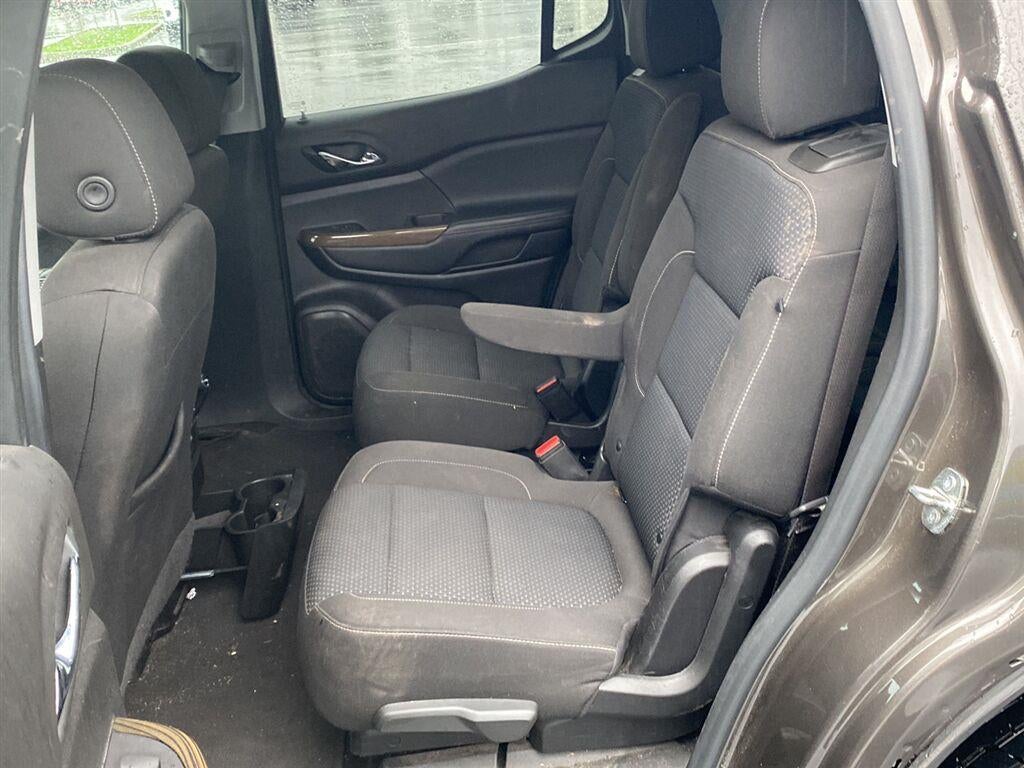 2020 GMC Acadia SLE