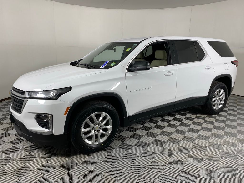 2023 Chevrolet Traverse LS