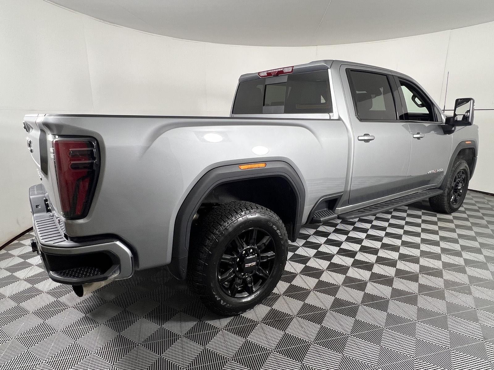 2025 GMC Sierra 2500HD AT4