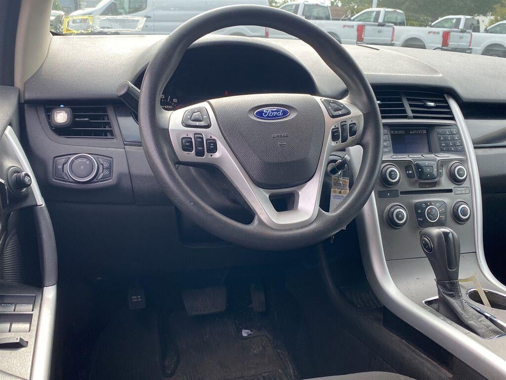 2013 Ford Edge SE